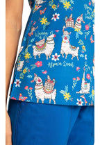 Cherokee Prints V-Neck Print Top in Alpaca Picnic CK678 APPC